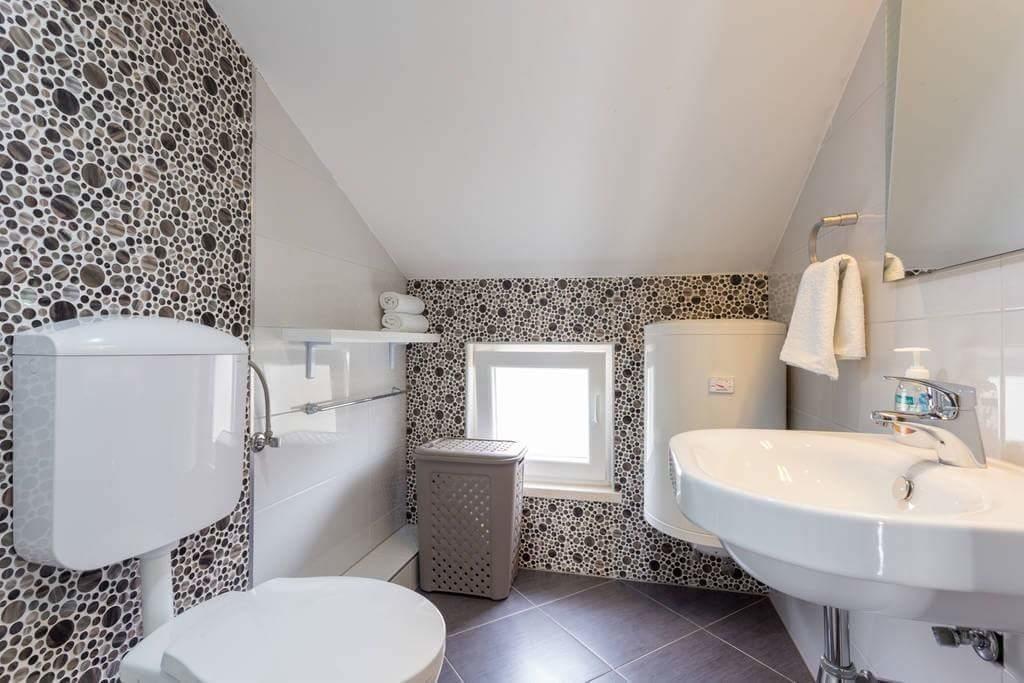 Apartma Kutlic